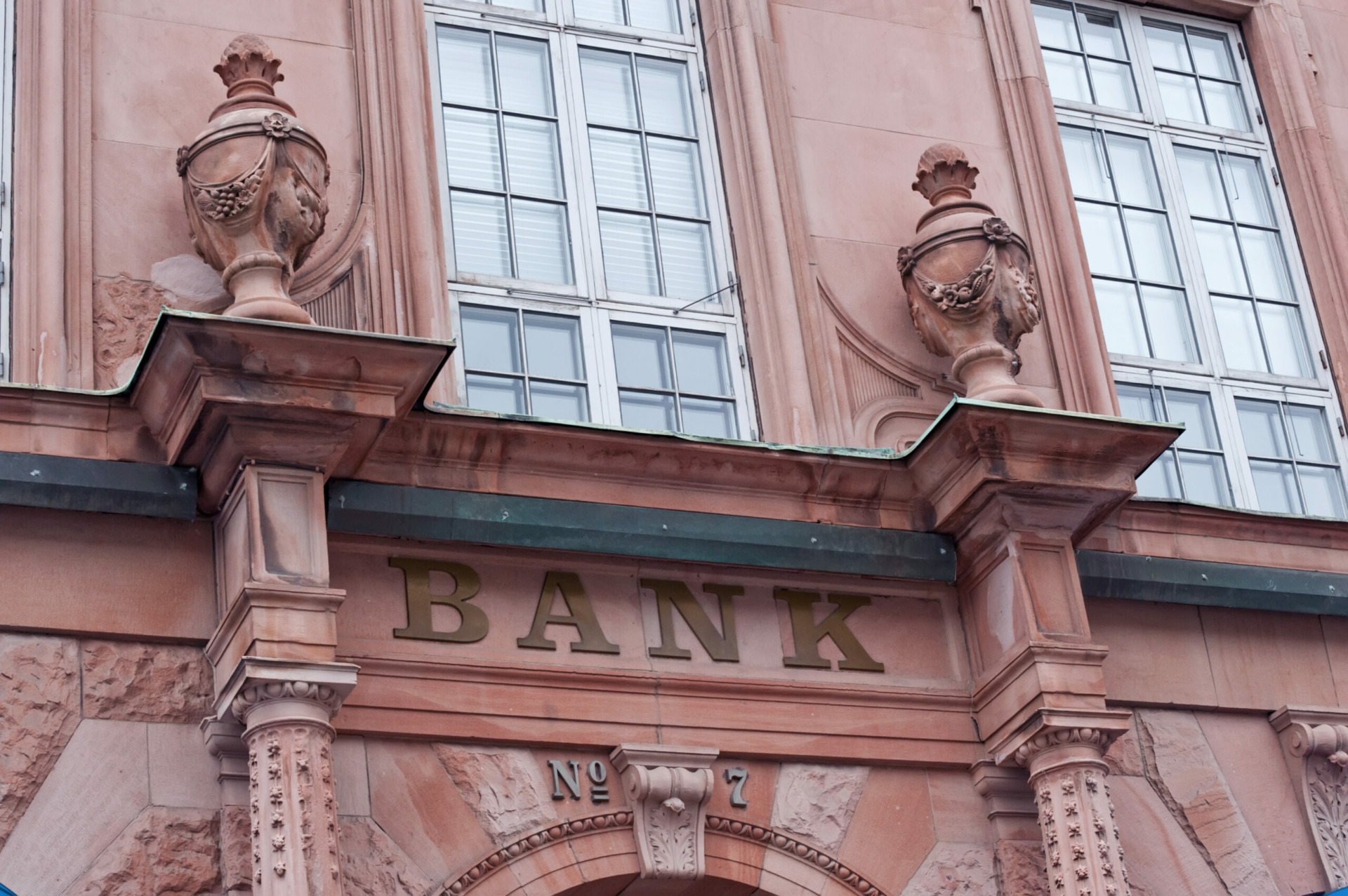 Setterwalls framstående bank- och finansteam klättrar i rankingen i Chambers och förstärker erbjudandet inom finansiell reglering