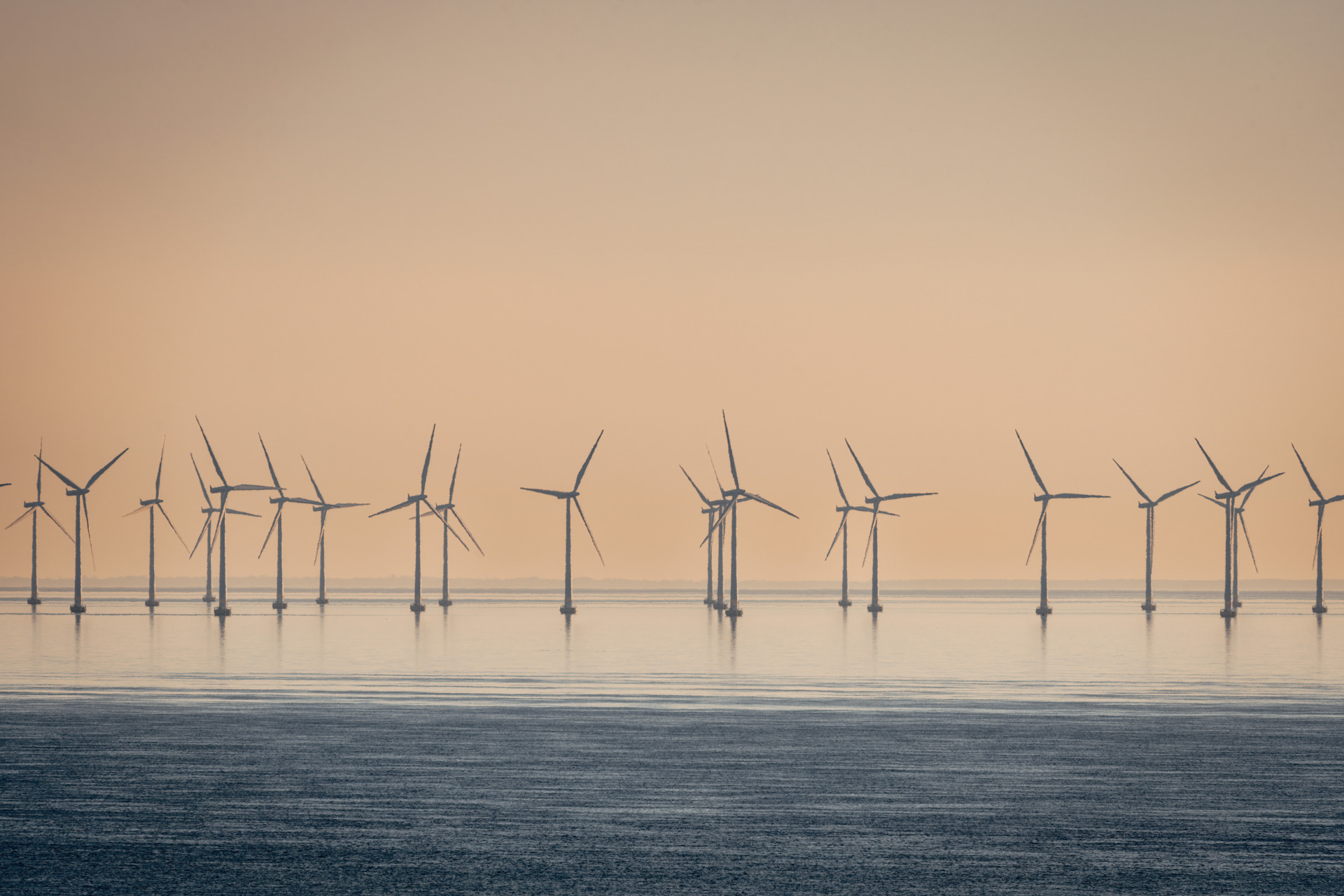 Ny miljöprövningsmyndighet räcker inte för enhetliga och effektiva tillståndsprocesser